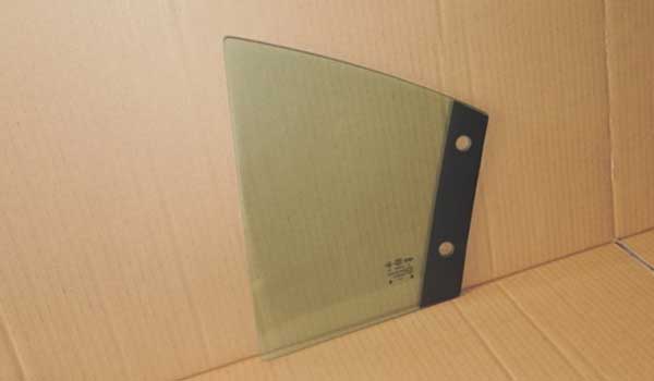奇瑞,右后門(mén)四角窗玻璃,A21-6203042