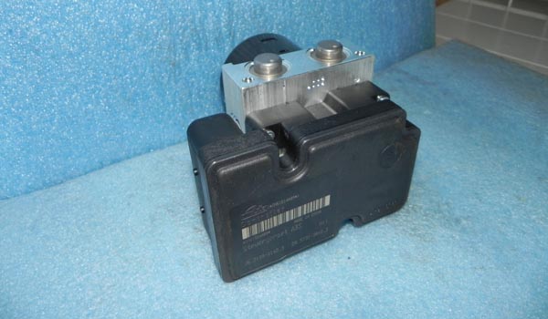 奇瑞,ABS控制器,S18D-3550010